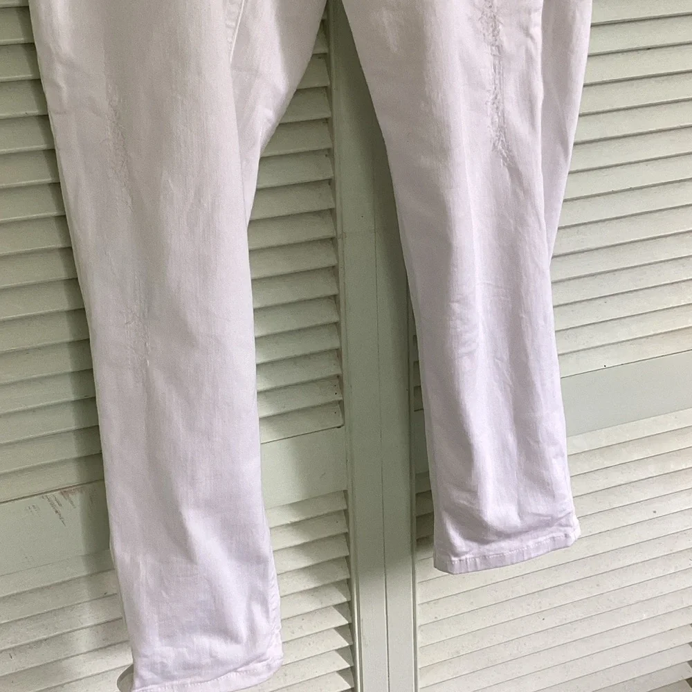 Lane Bryant Collection Slim Straight White Women’s Jeans size 18